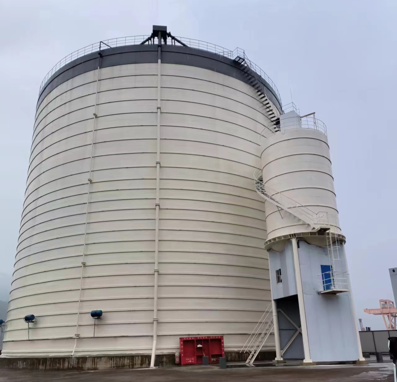 大通10万吨水泥钢板库